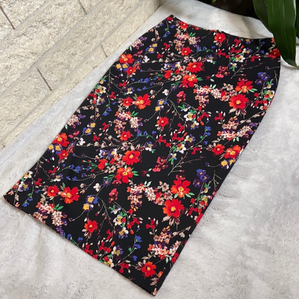 Express floral pencil skirt